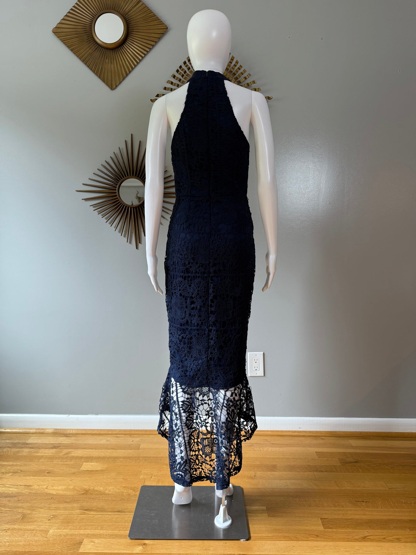 Missguided - Blue Lace High Neck Fishtail Dress