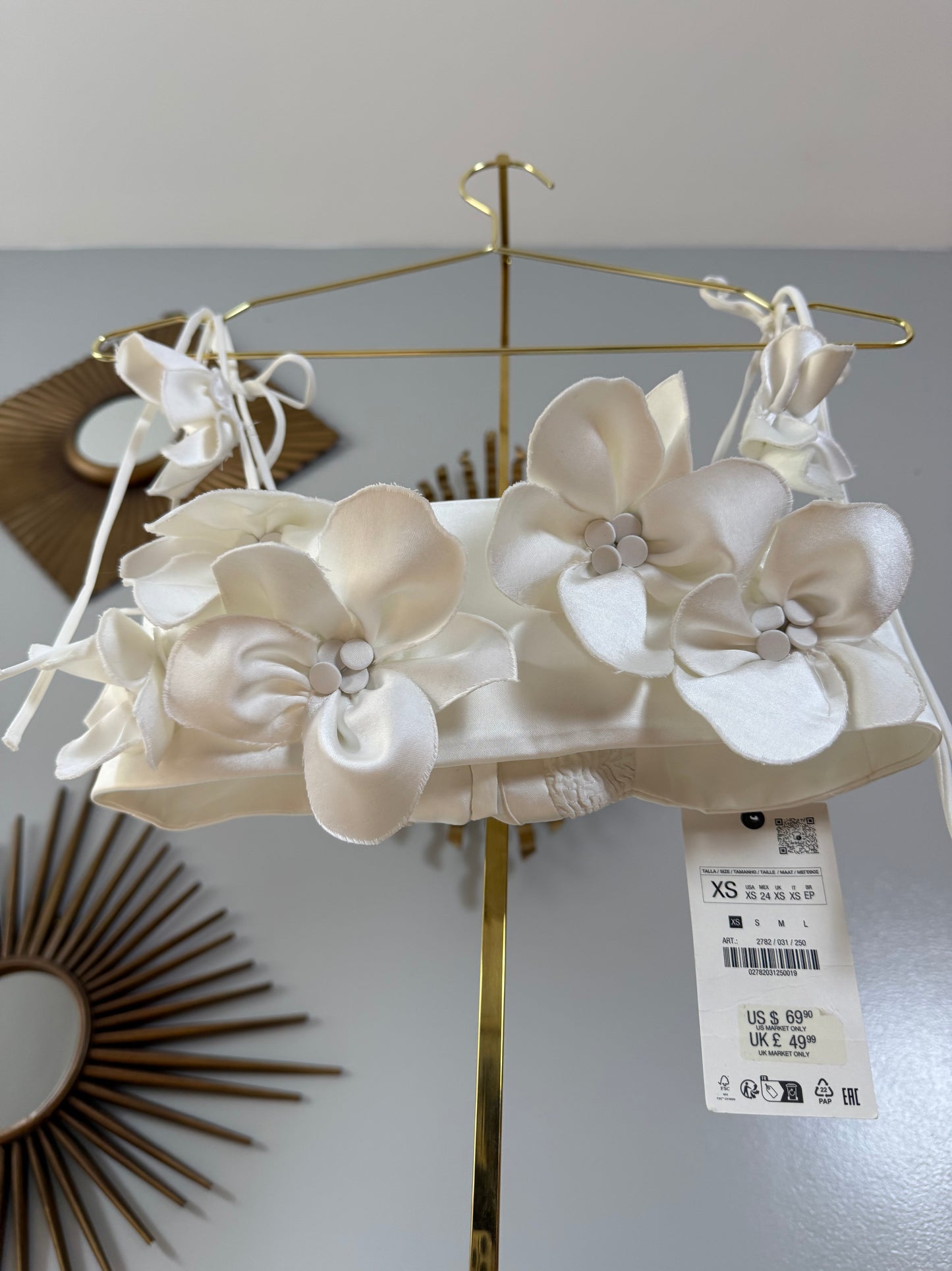 ZARA - White Floral Crop Top