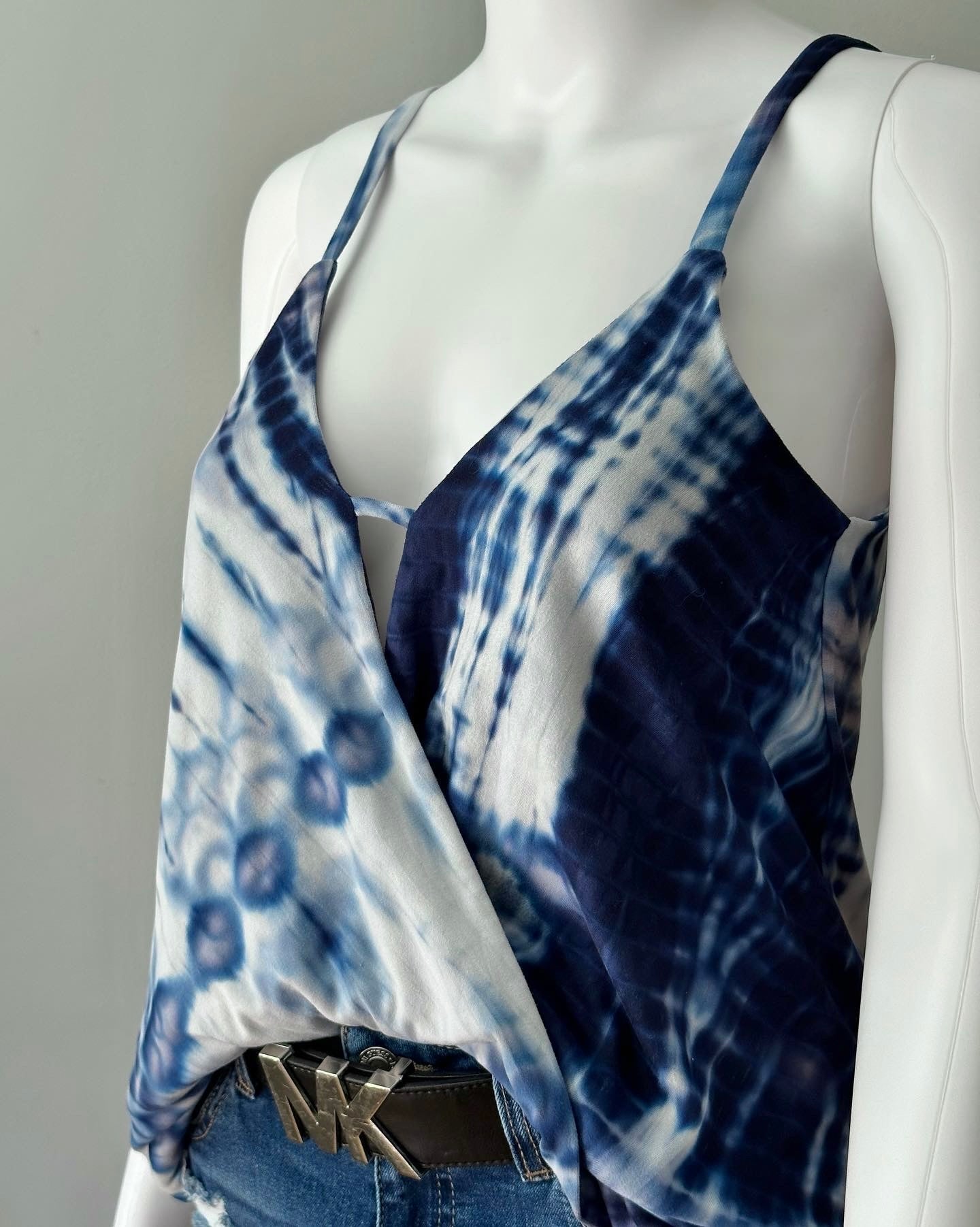 Lulu’s - Blue Tie-Dye Top