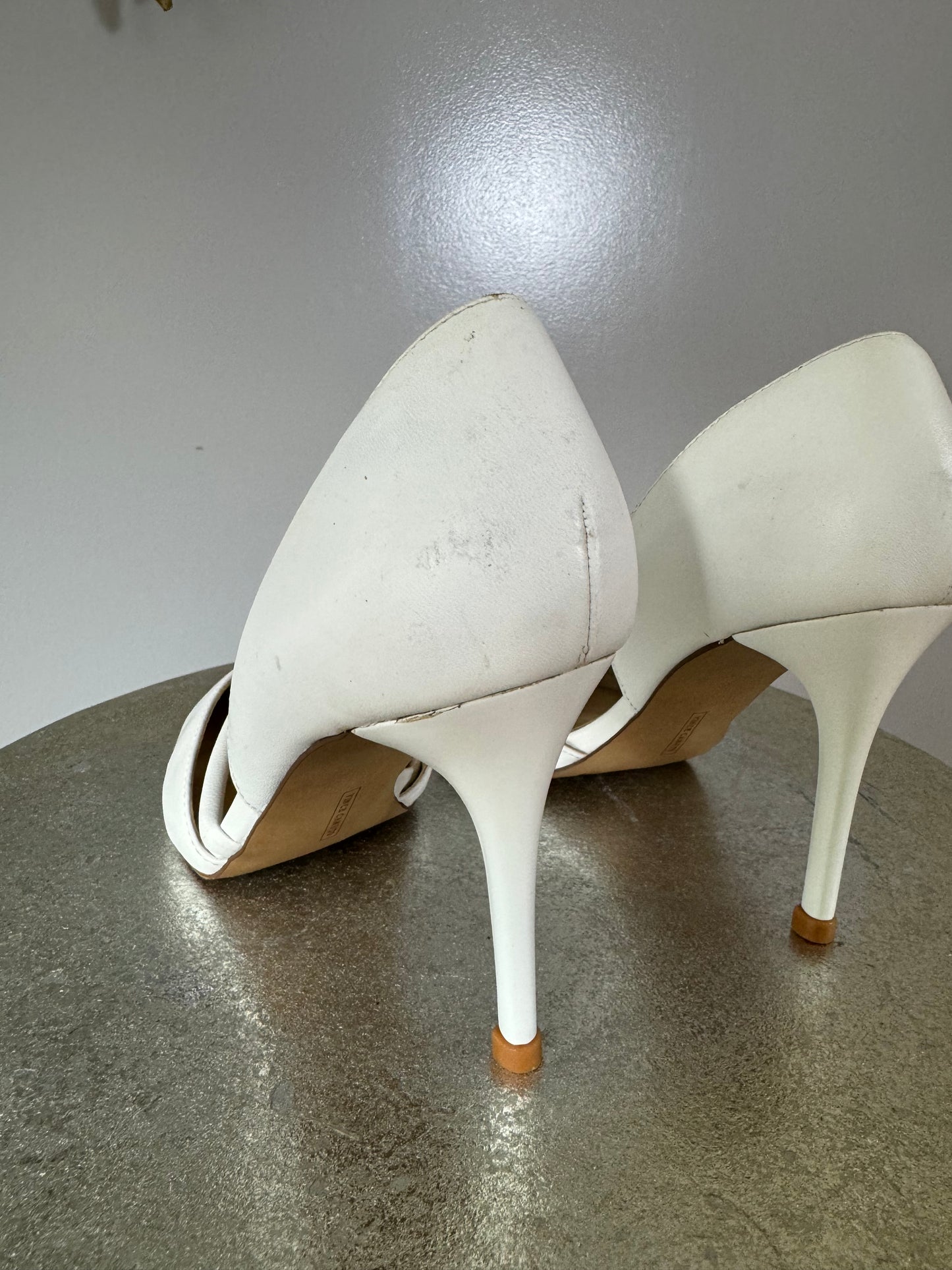 Vince Camuto - White Adeilia Pumps