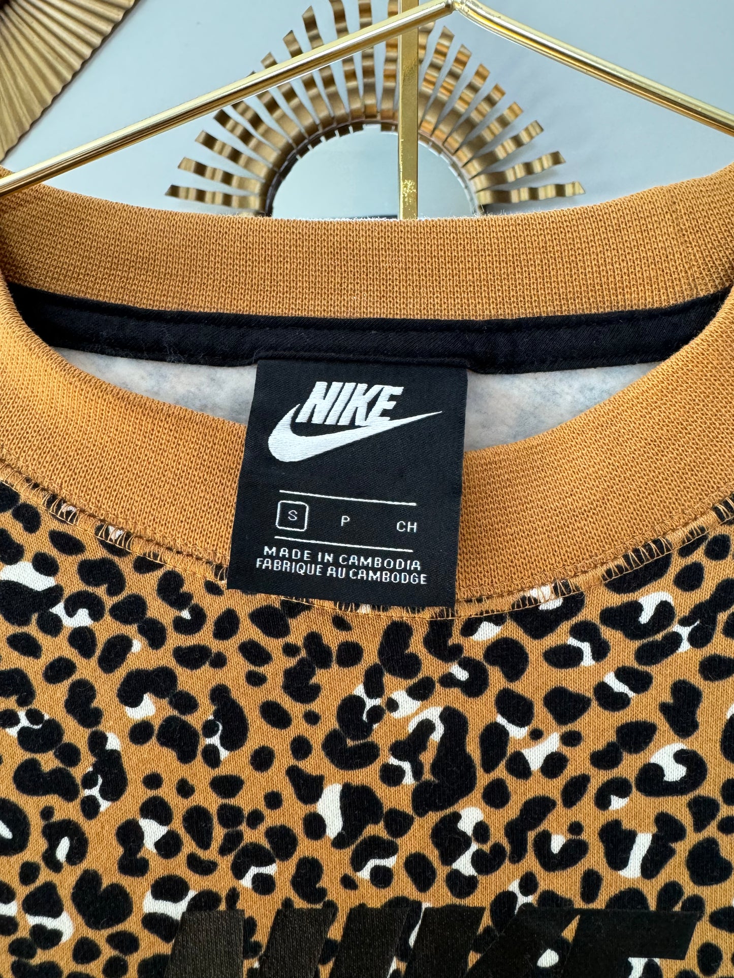 NIKE - Brown Leopard Print Sweatshirt