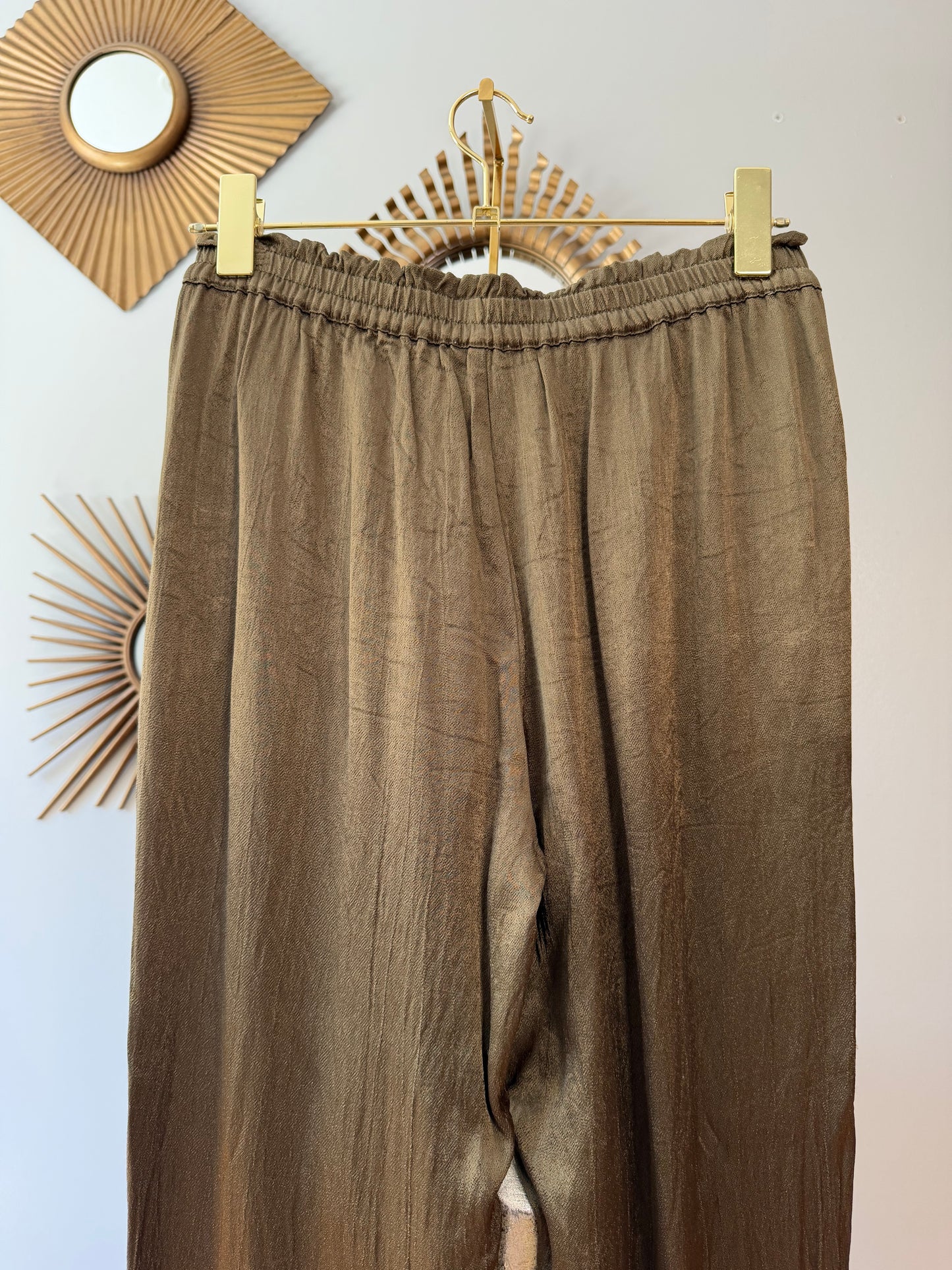 Splendid- Olive Green Satin Cuffed Pants