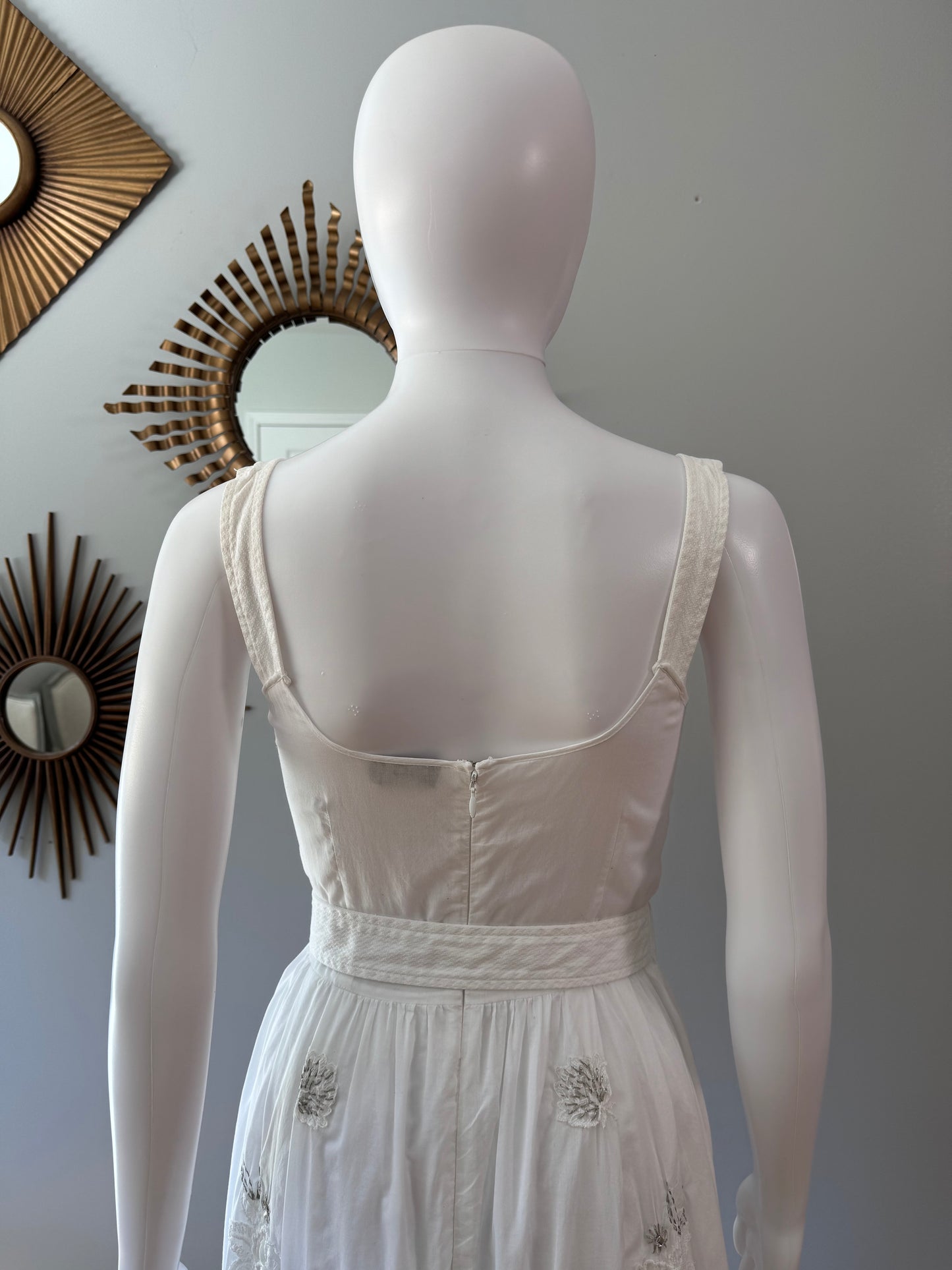 Dolce & Gabbana - Vestido de verano blanco bordado vintage