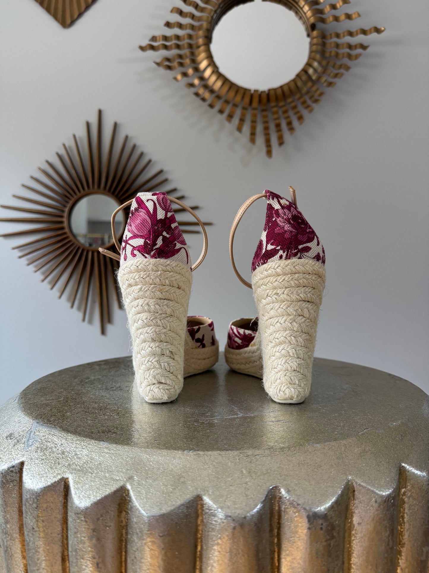GUCCI - Red Floral Canvas Wedge Espadrilles