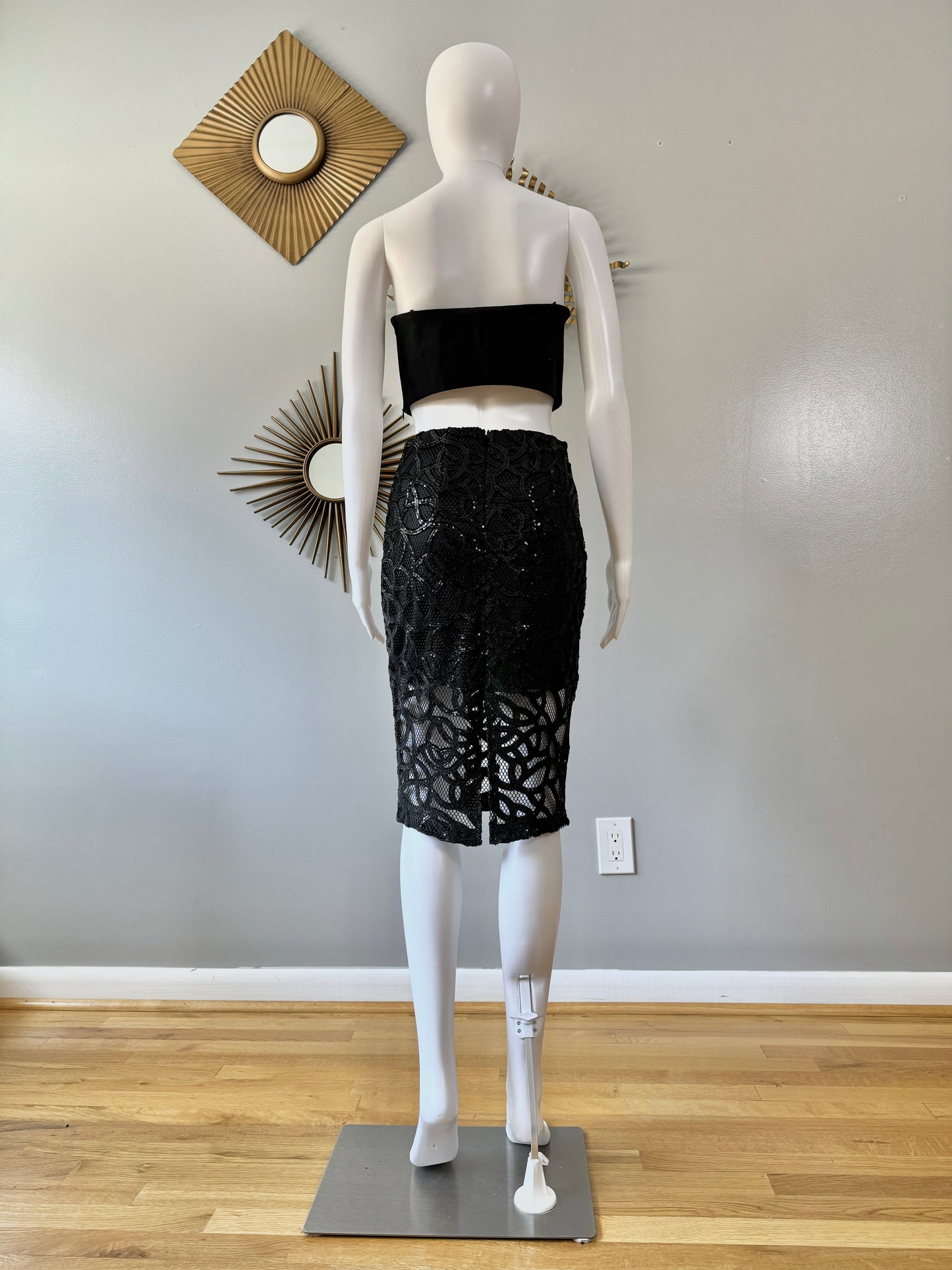 Express - Falda midi con remolino de lentejuelas negras