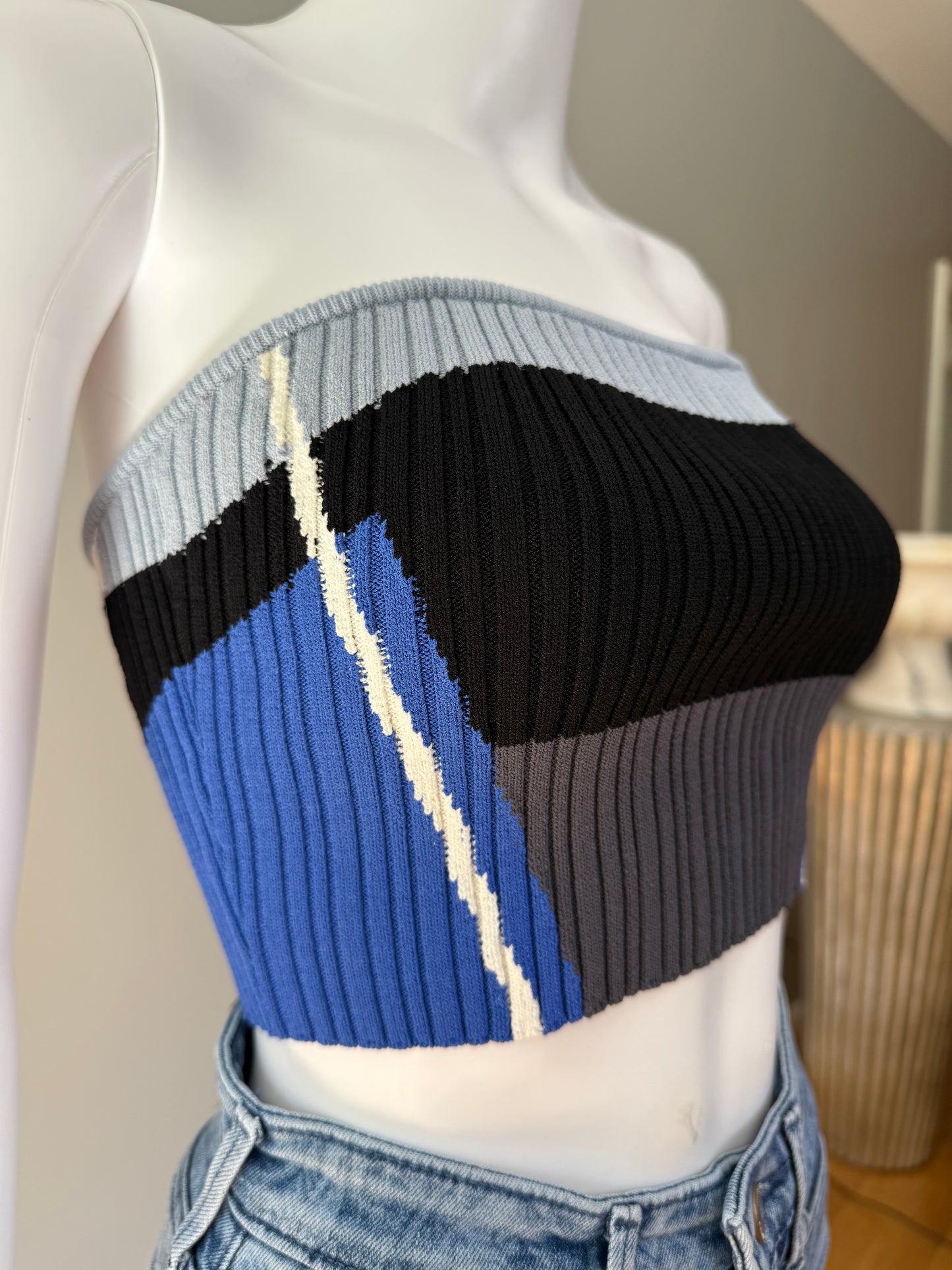 Magnlens - Multicolor Strapless Tube Top