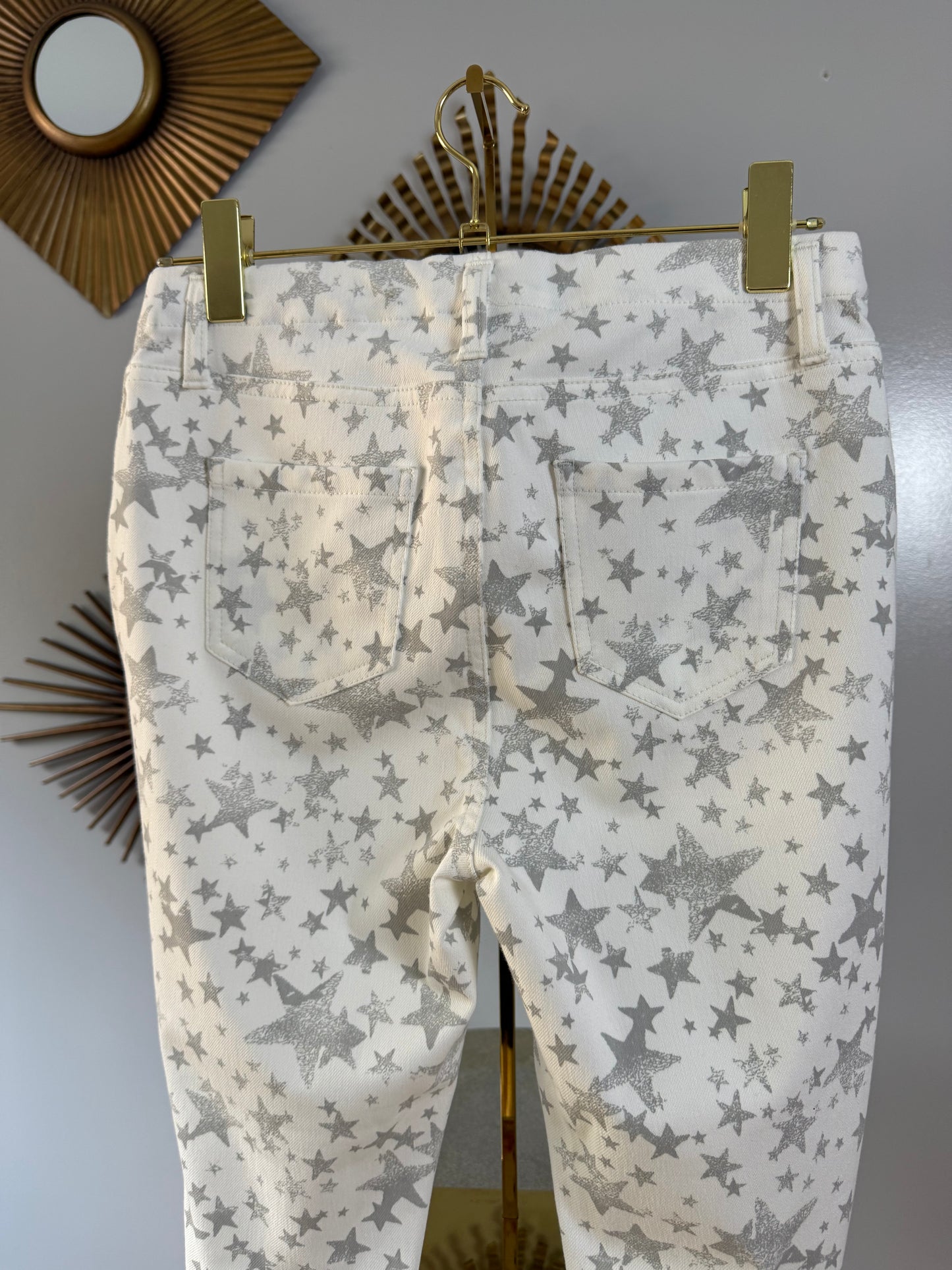 Faded Glory - White Stretch Pants w/ Stars