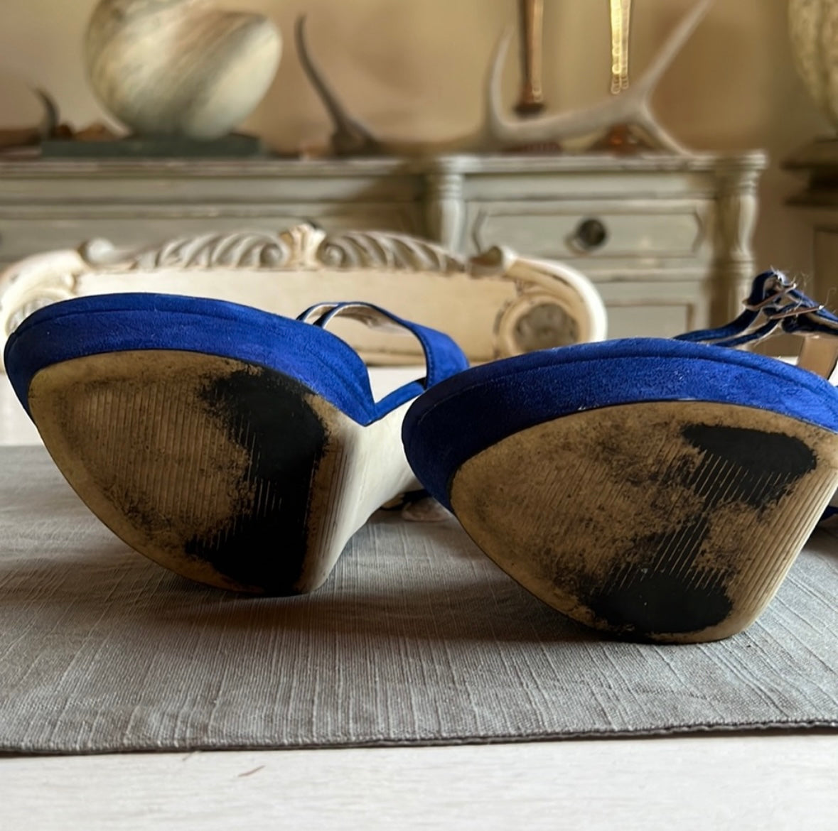 Enzo Angiolini - Tacones con plataforma y puntera en azul