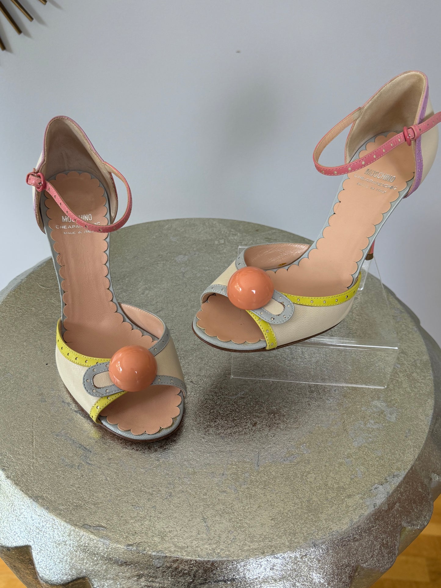 MOSCHINO - Pastel Cheap & Chic Vintage Heels