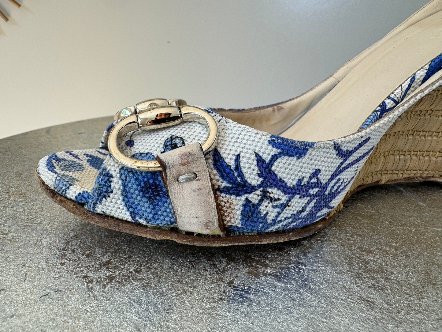 GUCCI -  Blue Floral Horsebit Raffia Wedge Sandals