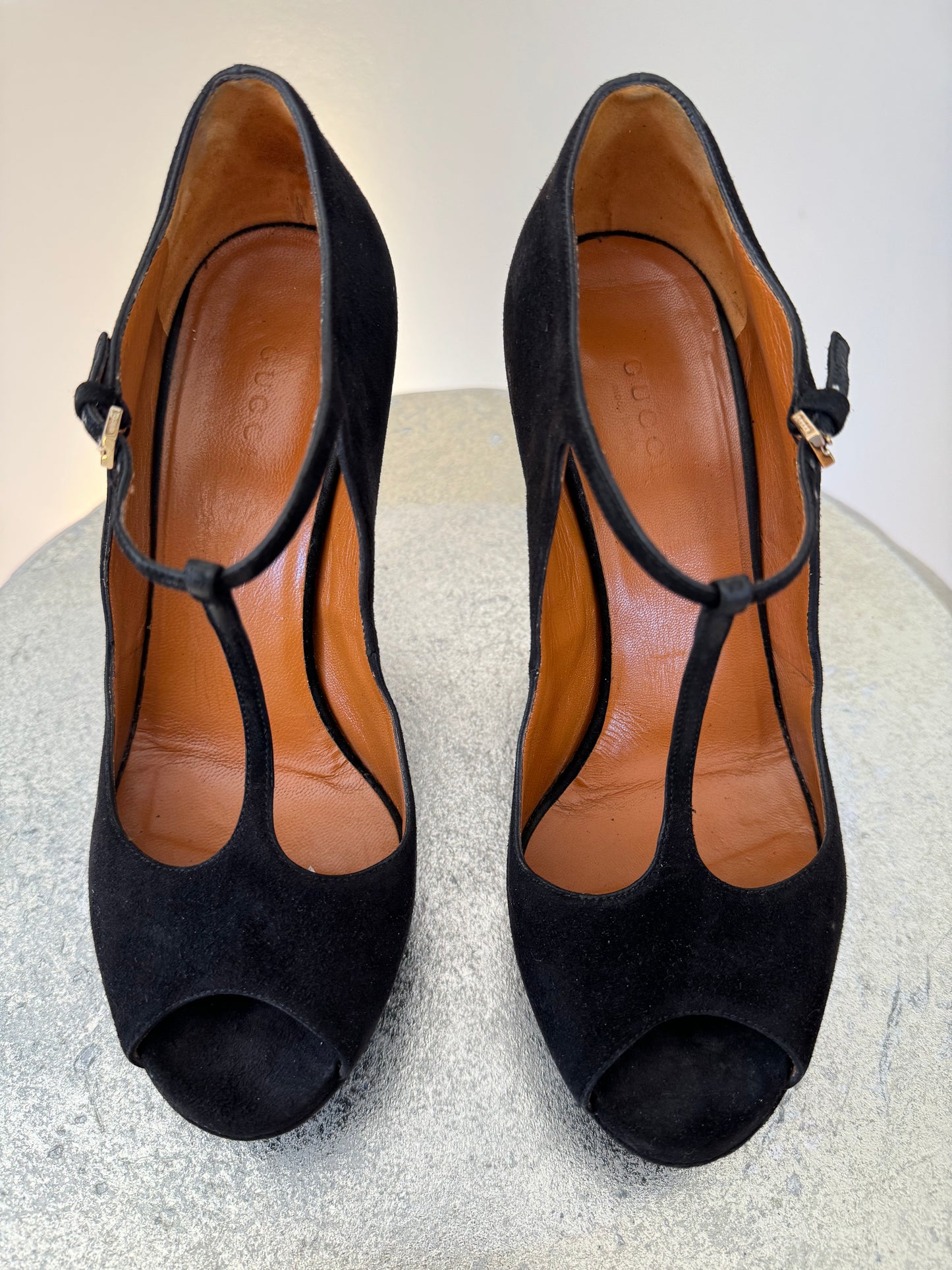 GUCCI - Black Suede T-Strap Betty Pumps