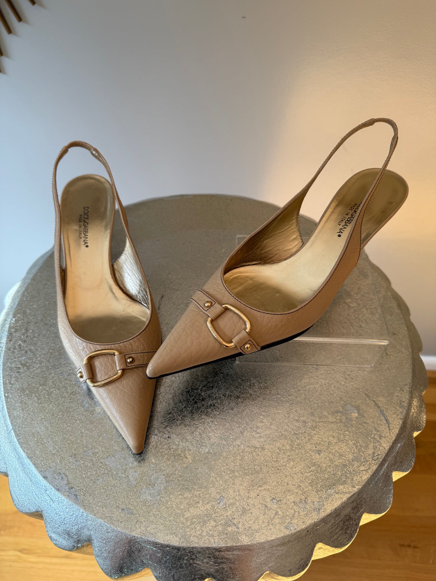 Dolce & Gabbana - Beige Leather Slingback Pumps