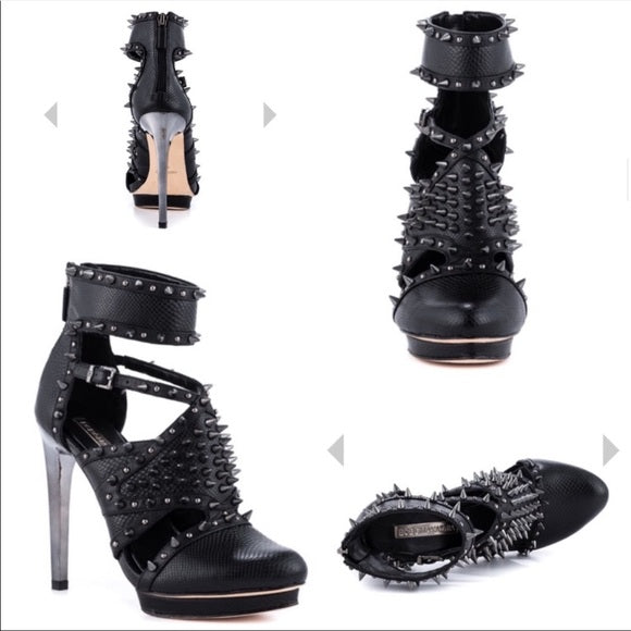 BCBGMAXAZRIA - Black Snake Embossed Spiked Vamp Pumps