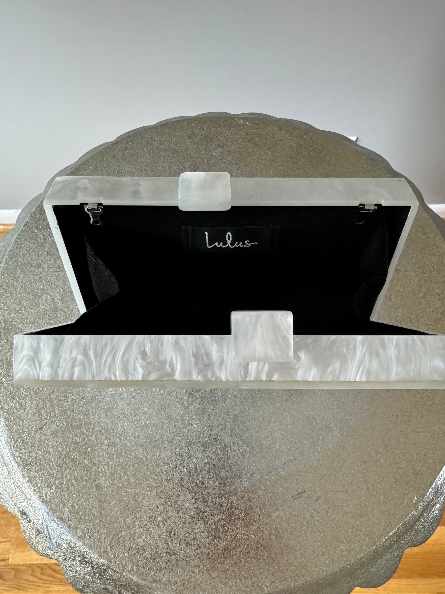 Lulu’s - White & Silver Mrs. Bridal Glitter Acrylic Clutch