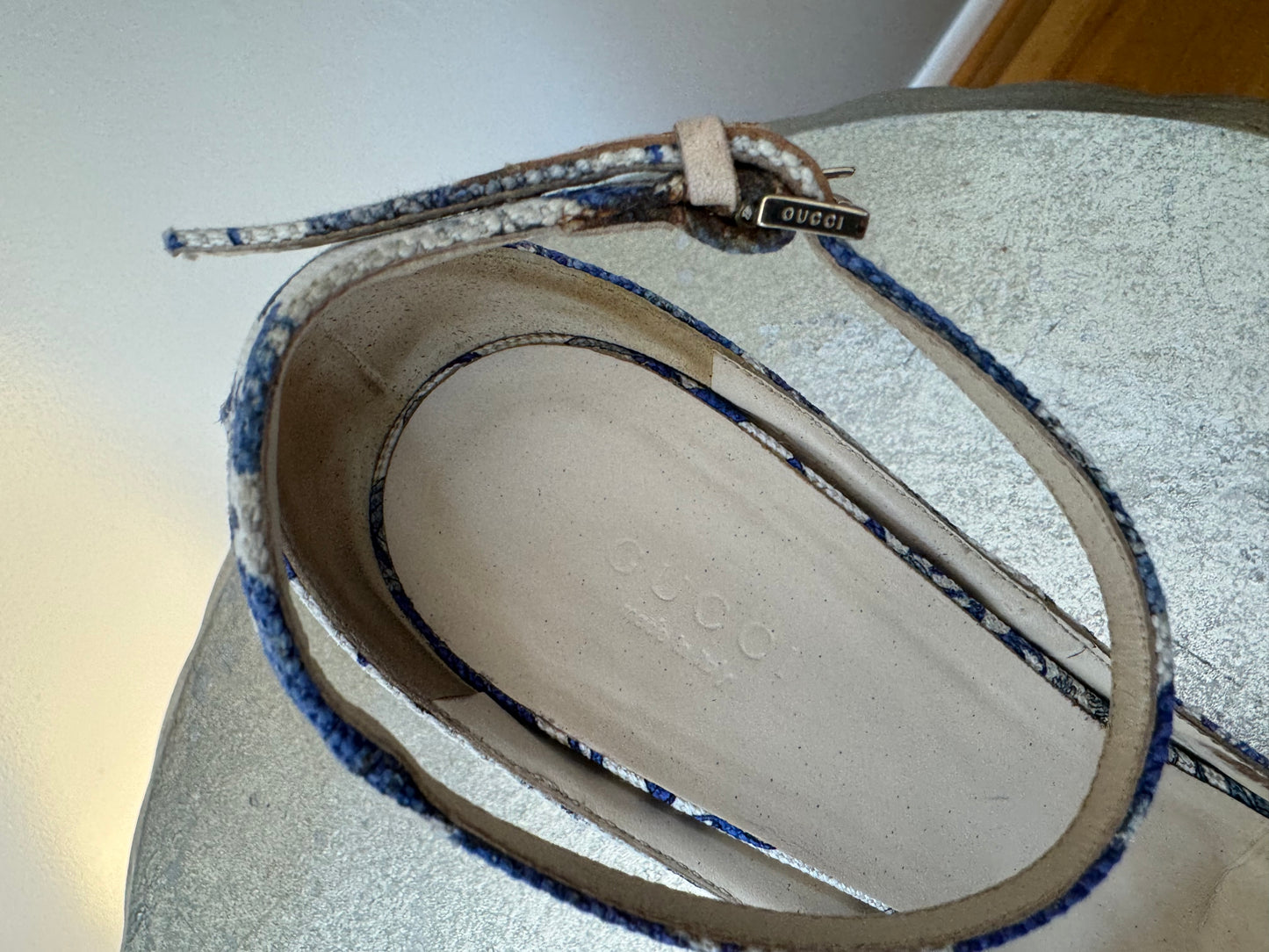 GUCCI -  Blue Floral Horsebit Raffia Wedge Sandals