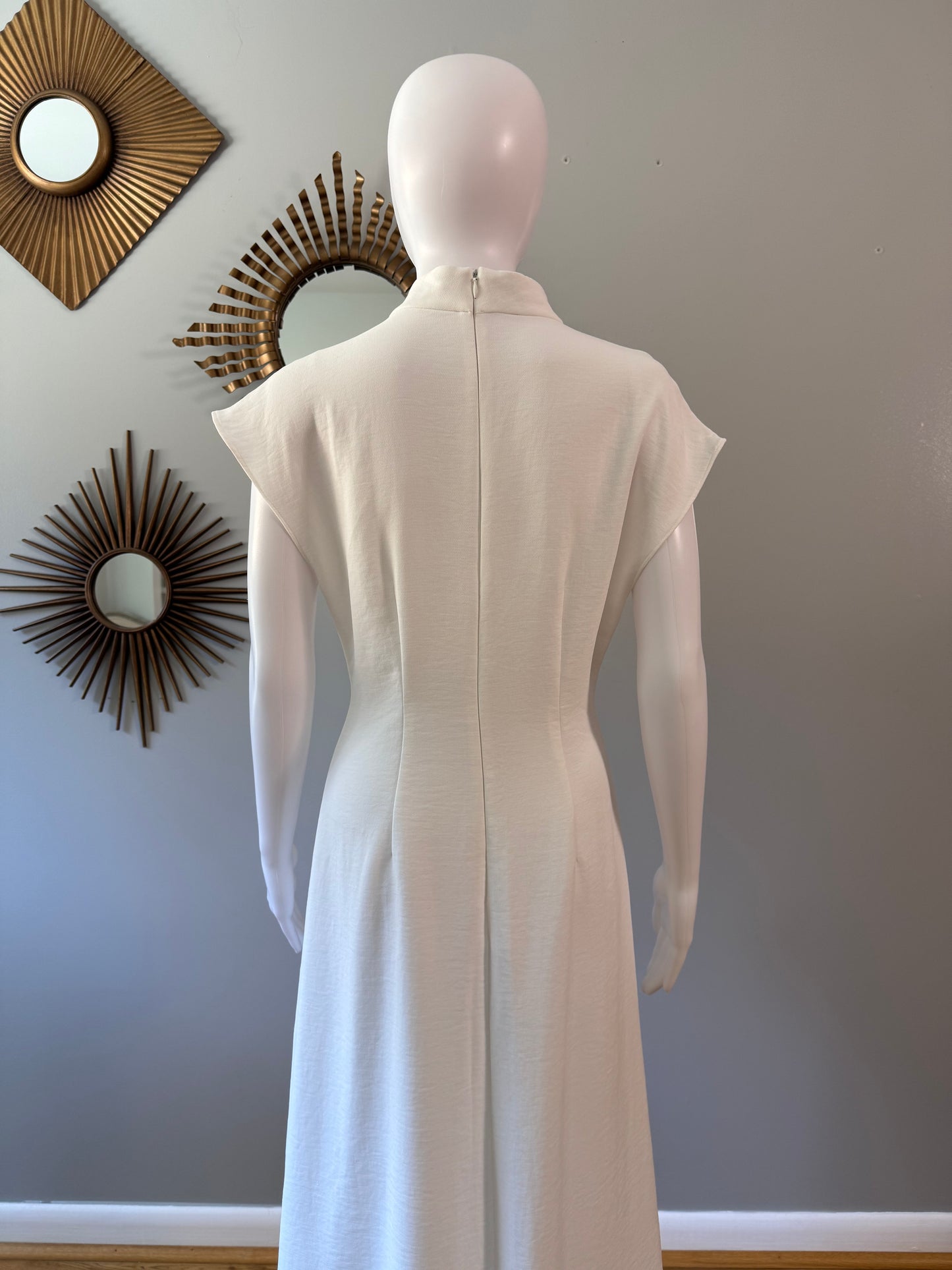 Zara - Vestido Cintura Cónica
