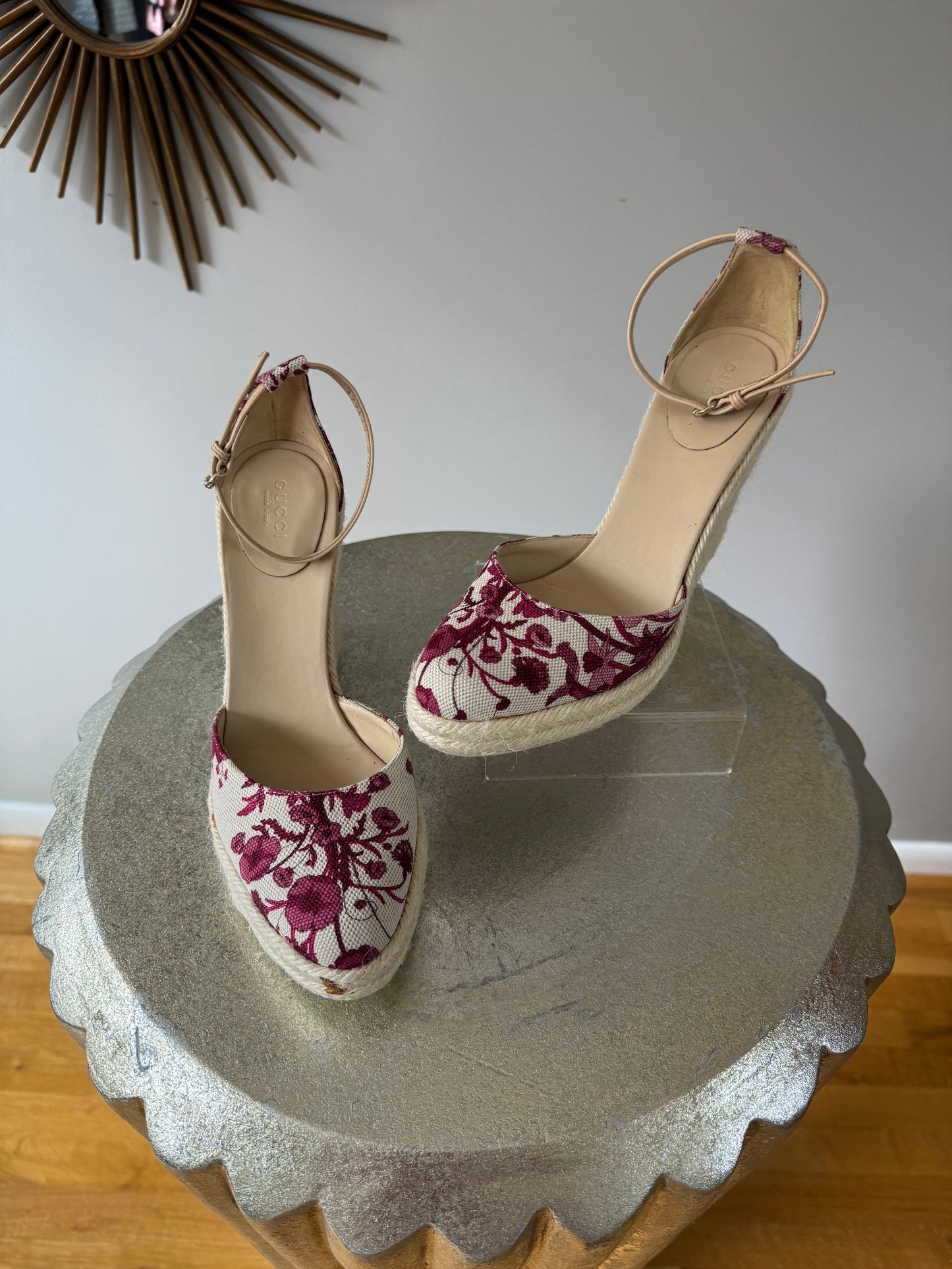 GUCCI - Red Floral Canvas Wedge Espadrilles