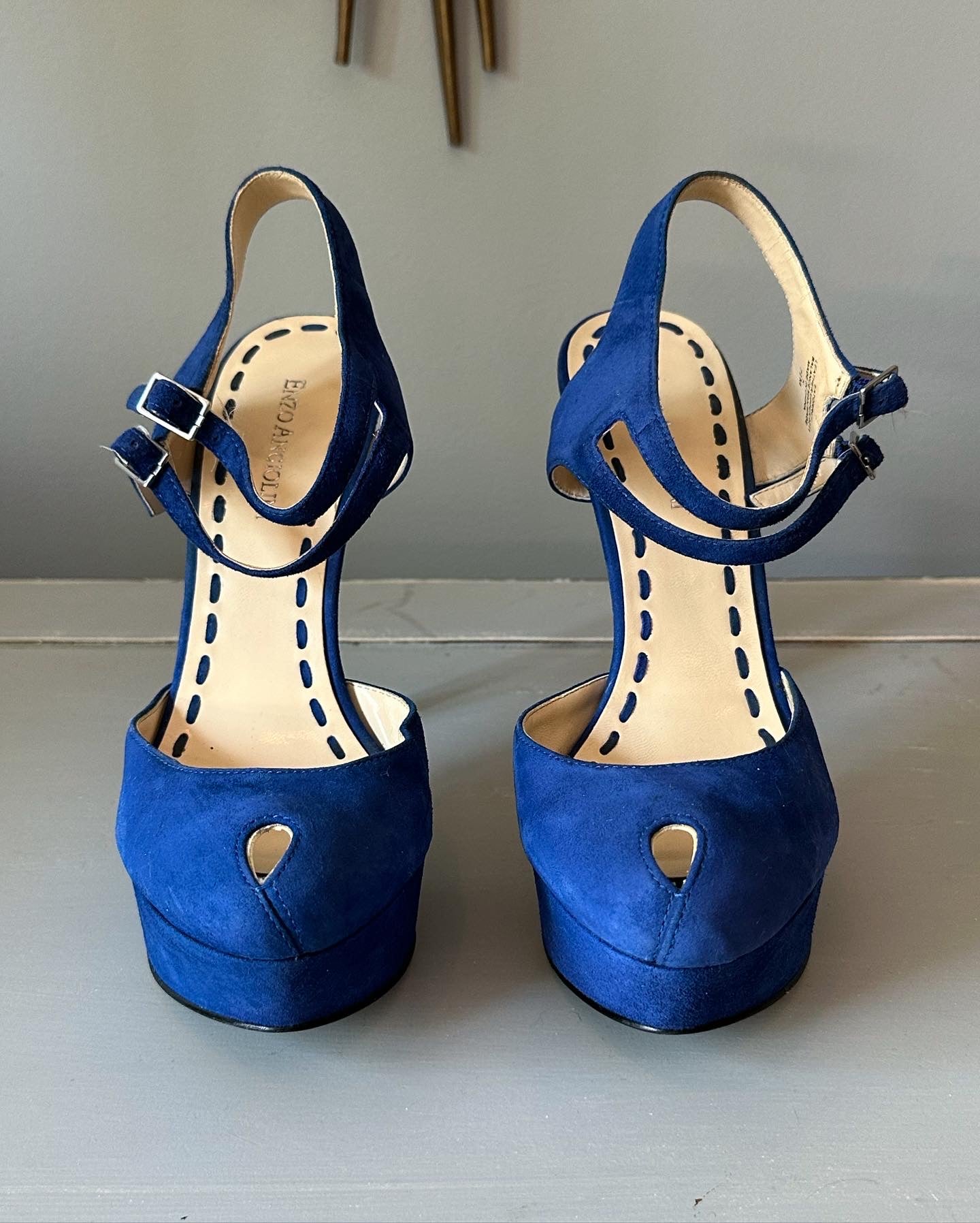 Enzo Angiolini - Tacones con plataforma y puntera en azul