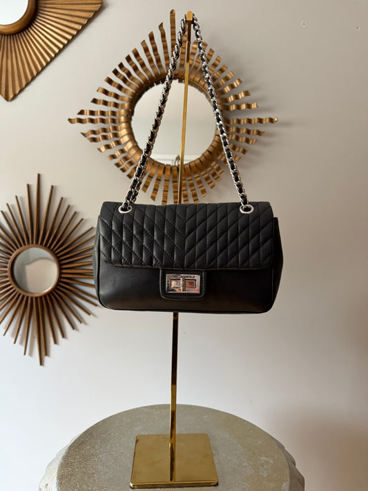 Karl Lagerfeld - Black Agynnes Quilted Shoulder Bag with Chain Strap