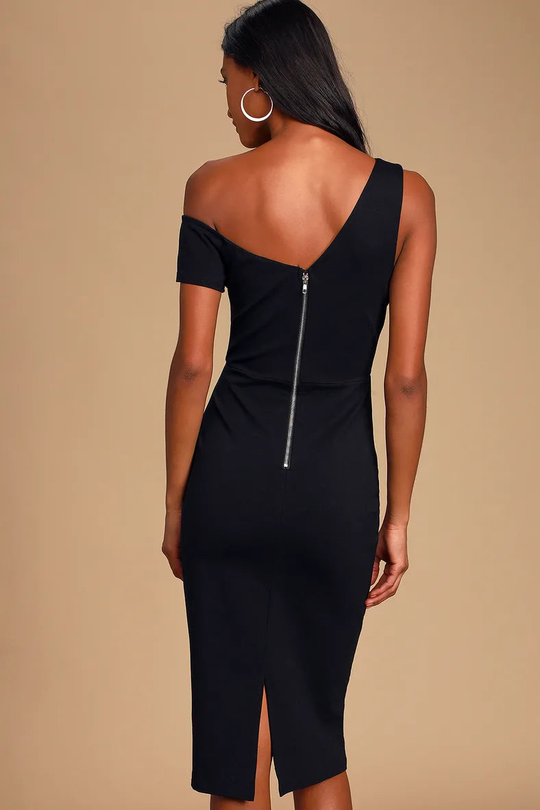 Lulu’s - Black One Shoulder Bodycon Midi Dress