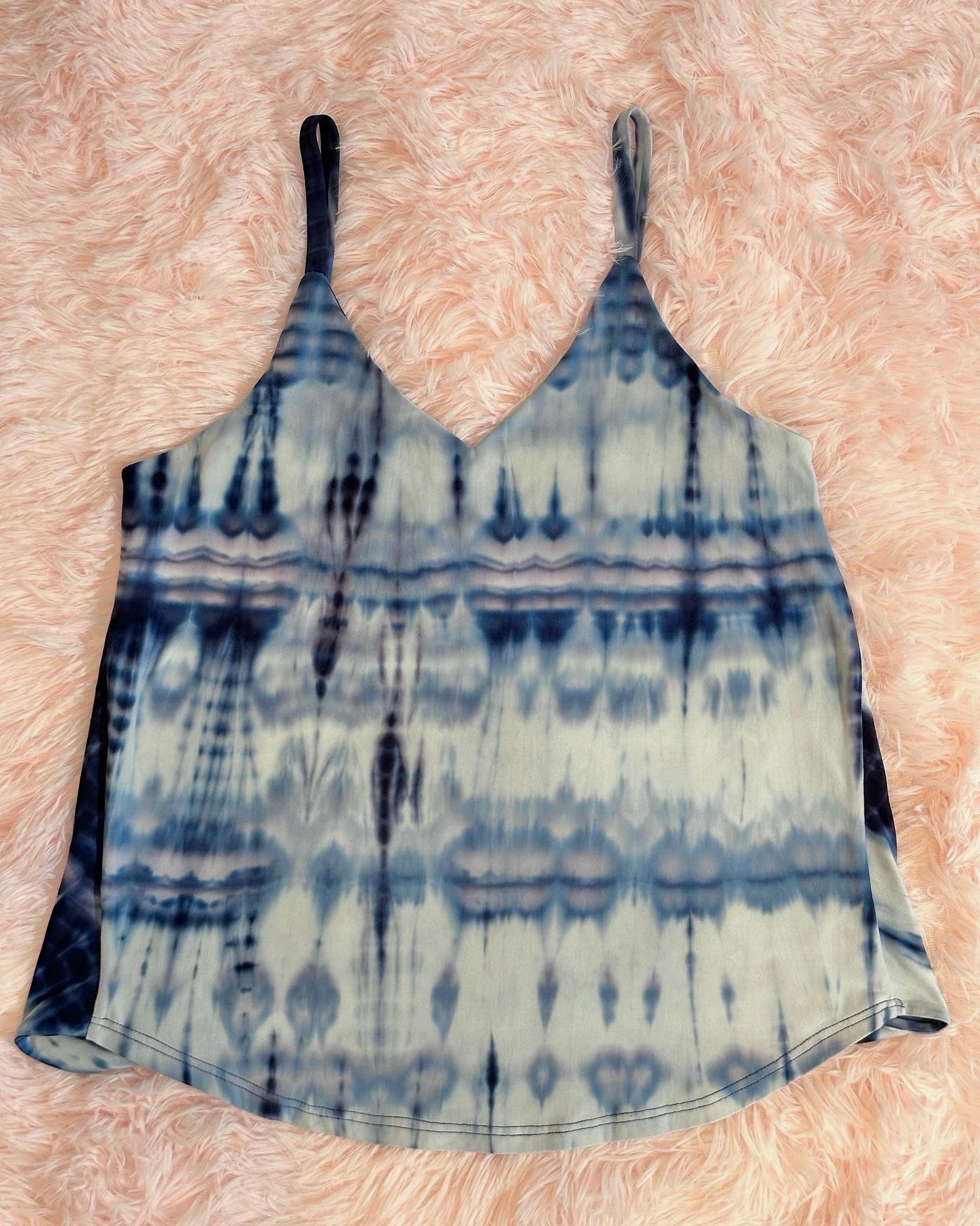 Lulu’s - Blue Tie-Dye Top