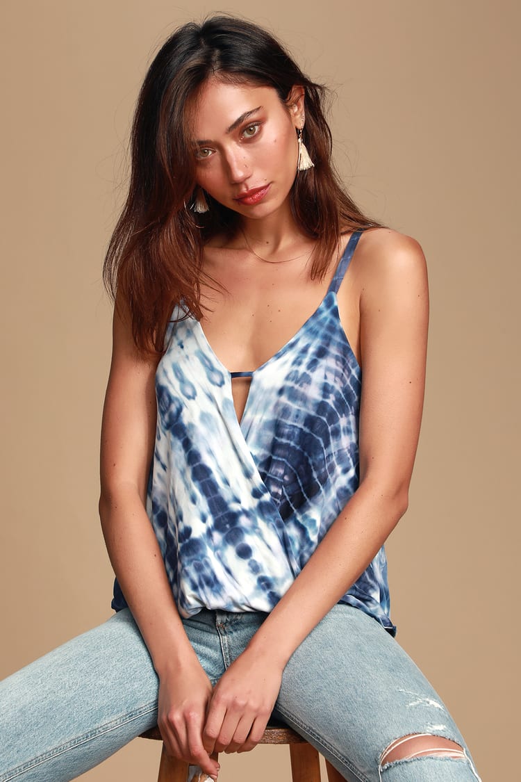 Lulu’s - Blue Tie-Dye Top