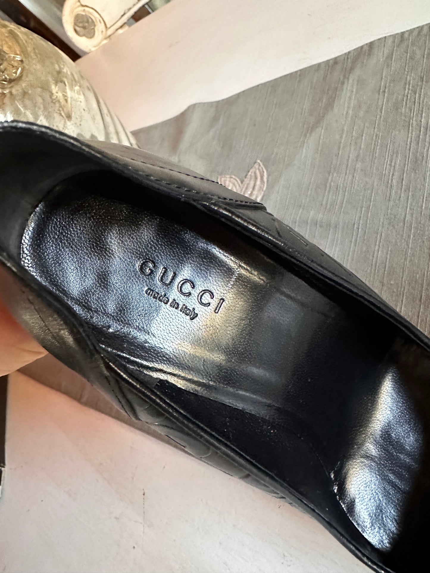 Gucci - Zapatos de salón Margaux de piel de becerro negro