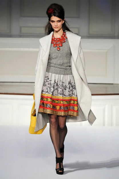 Oscar de la Renta - Gray Cashmere Sweater Runway Pre-fall 2010