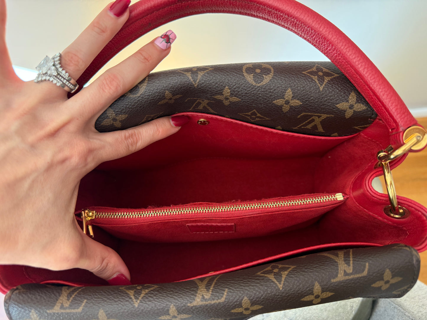 Louis Vuitton - Red Double V Leather Bag
