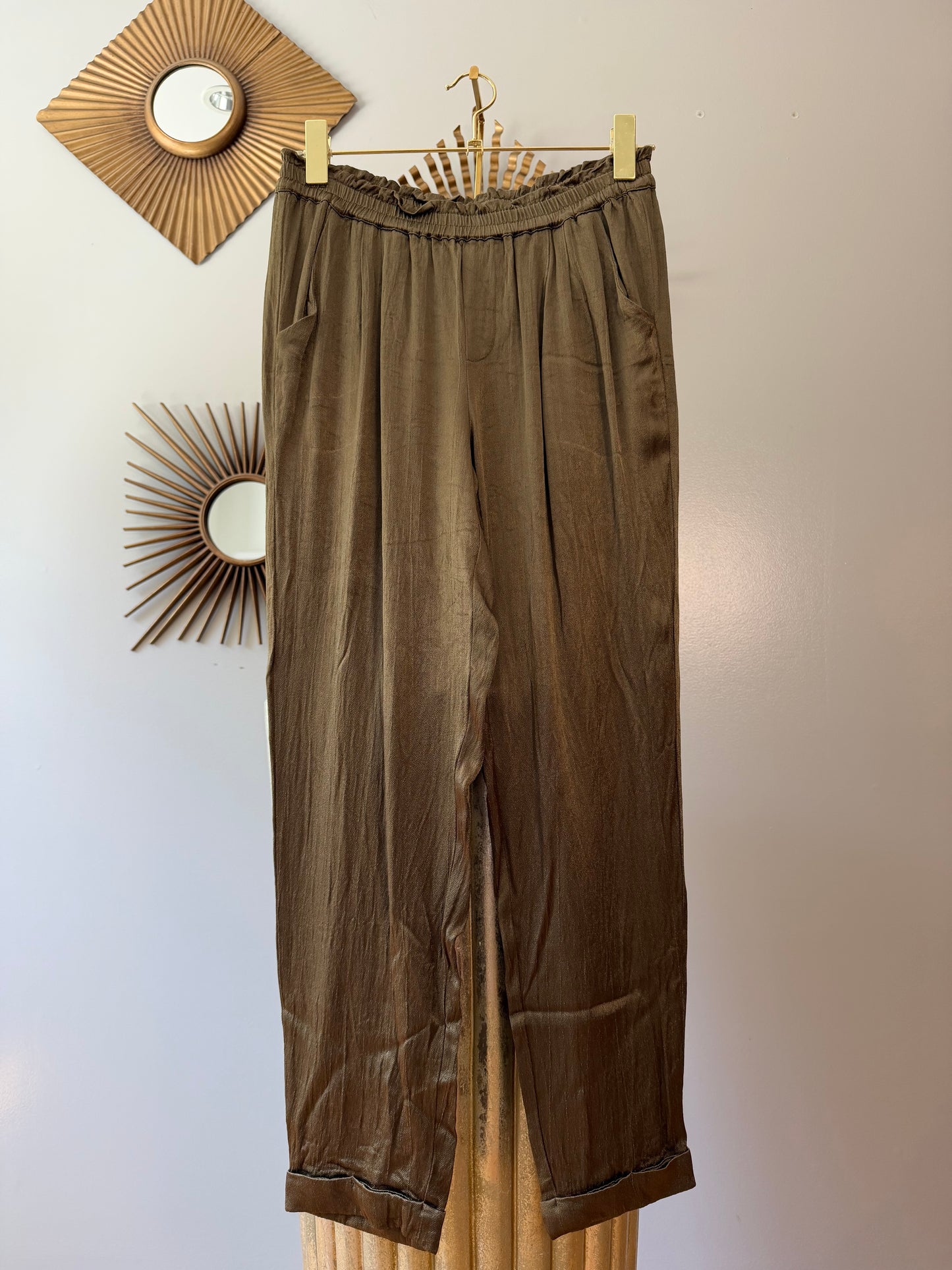 Splendid- Olive Green Satin Cuffed Pants