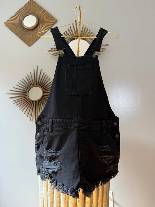 American Eagle - Black Distressed Short Overalls