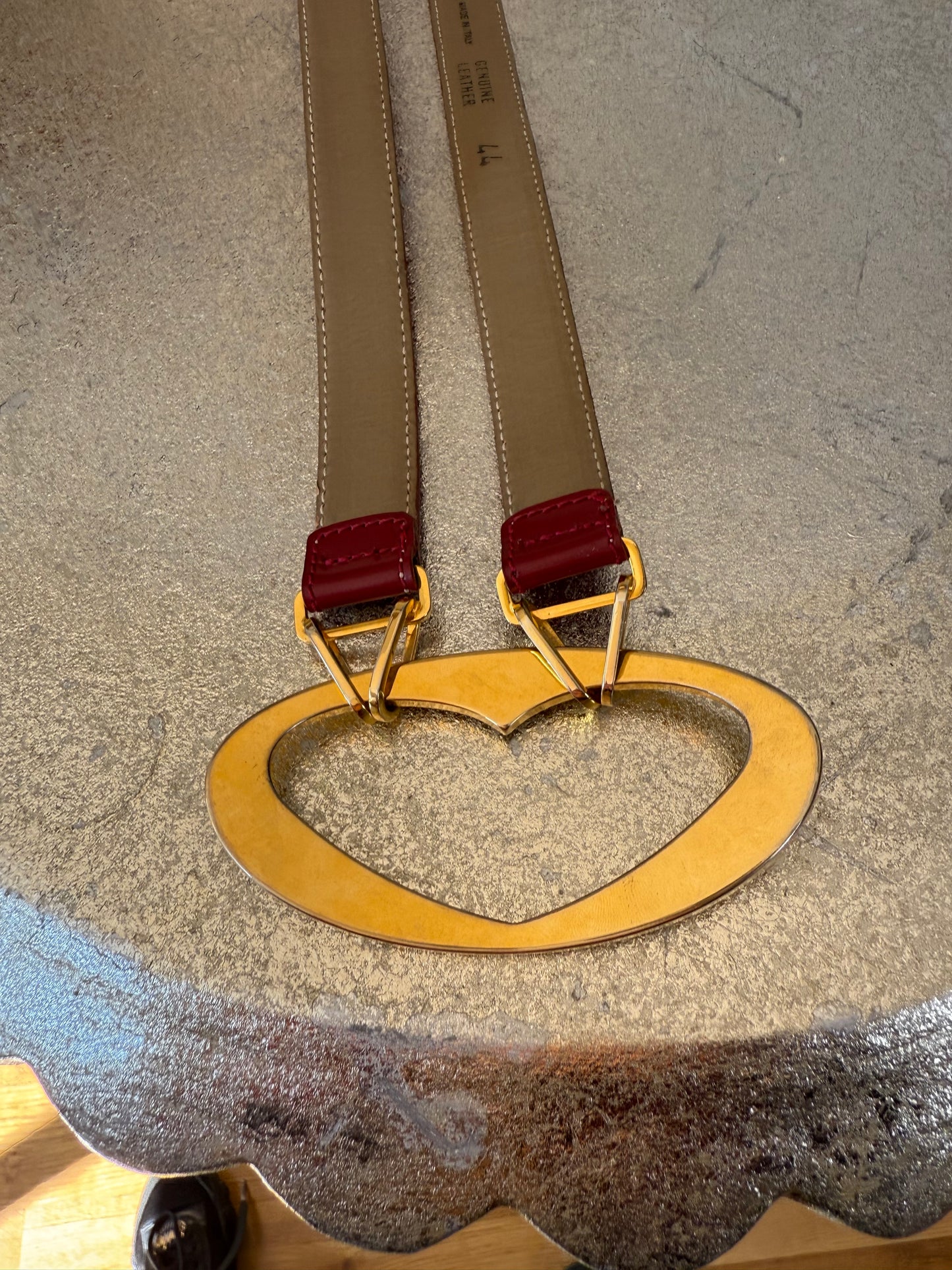 Moschino - Red Leather Heart Buckle Belt