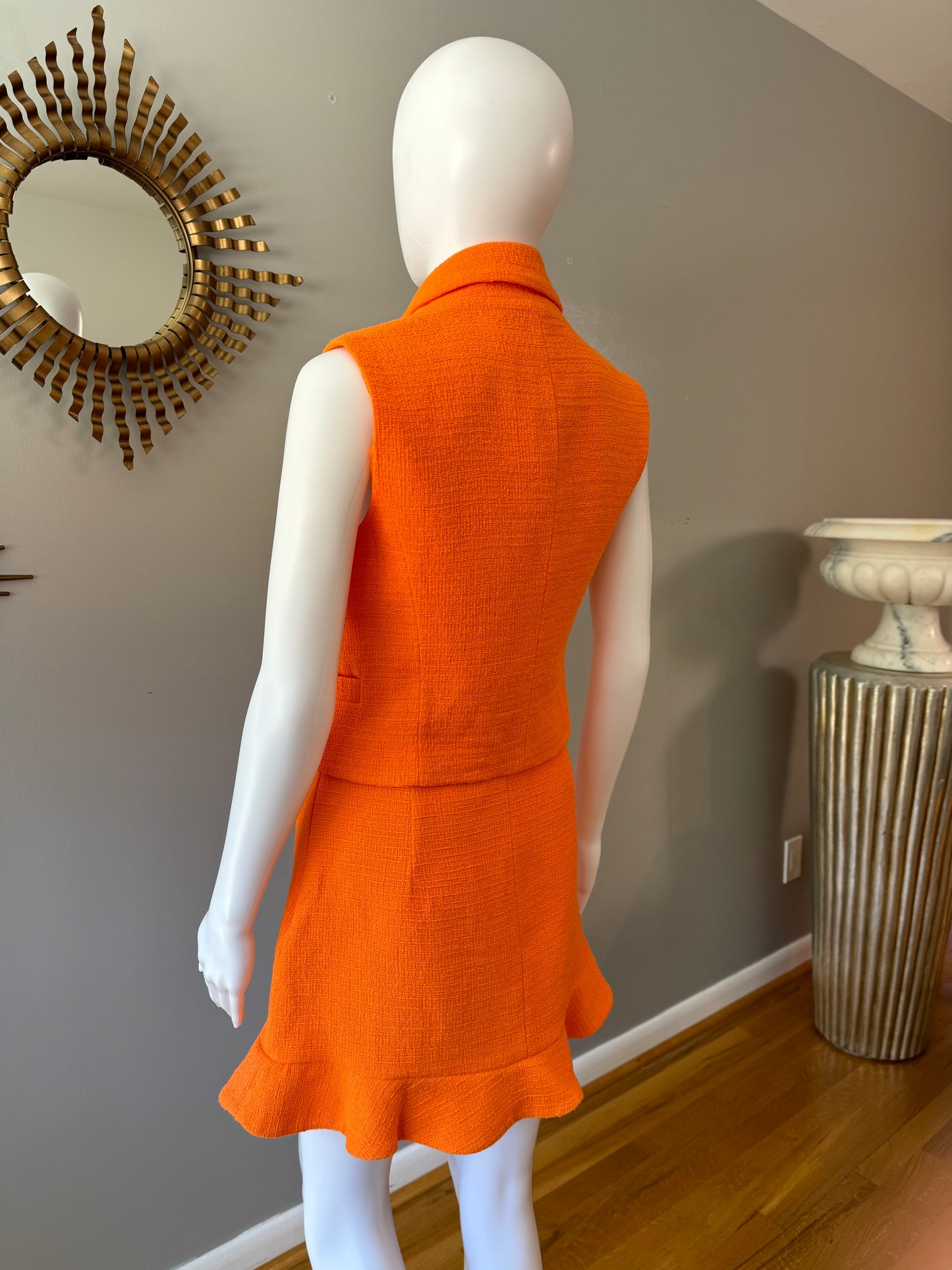 Zara - Conjunto Chaleco y Falda Naranja Textura