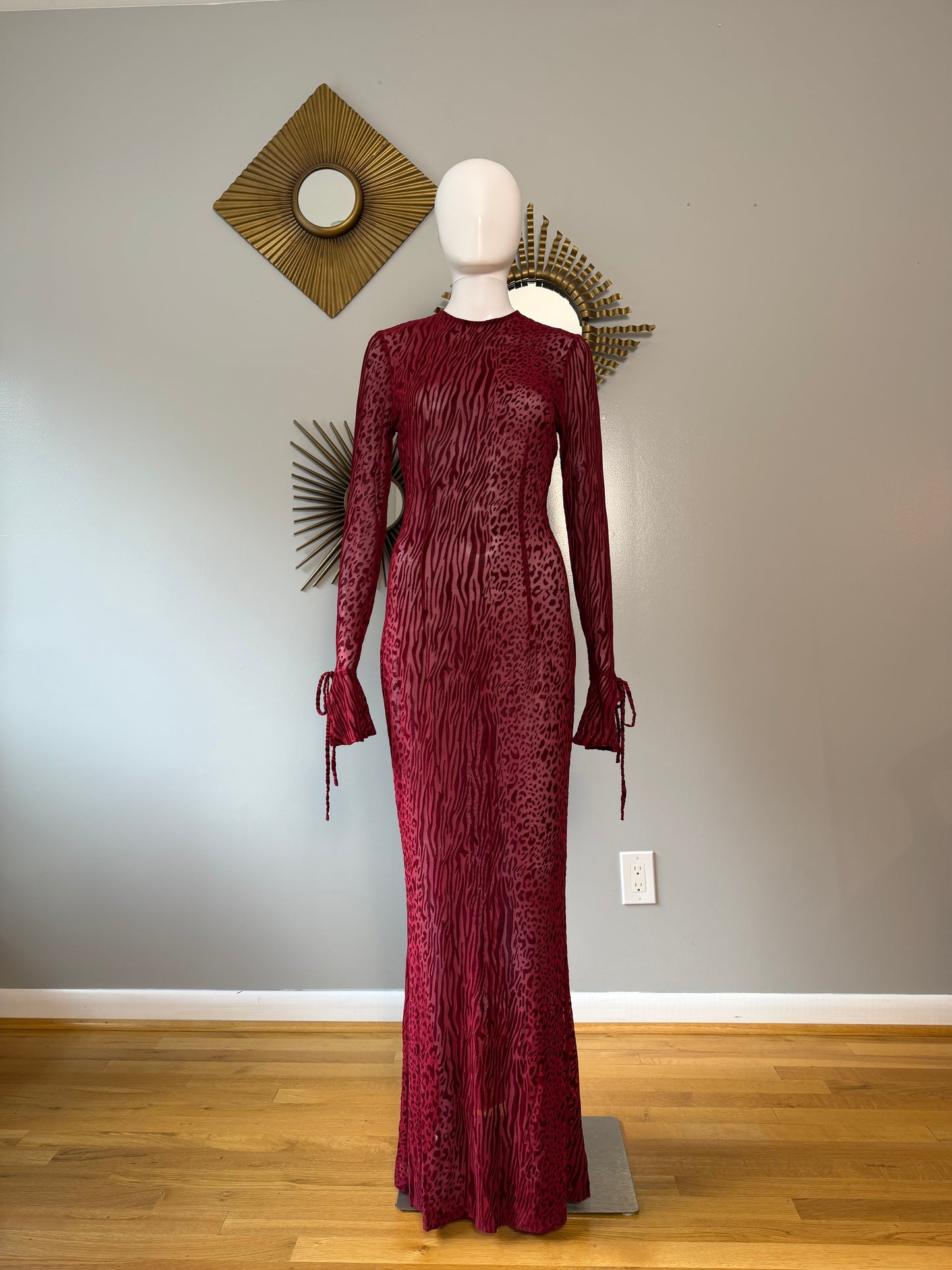 Miss Circle - Red Waylynn Velvet Burnout Maxi Dress