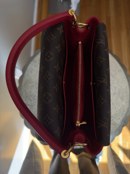 Louis Vuitton - Red Double V Leather Bag