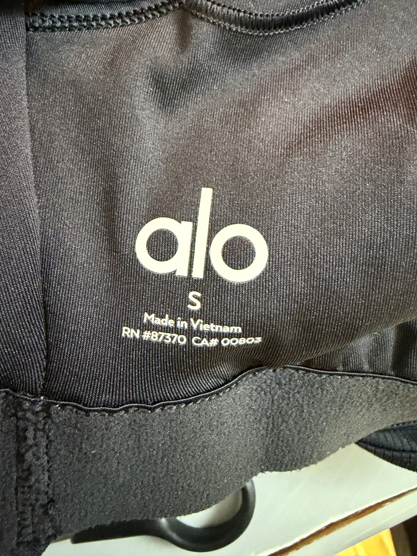 Alo - Black Workout Top