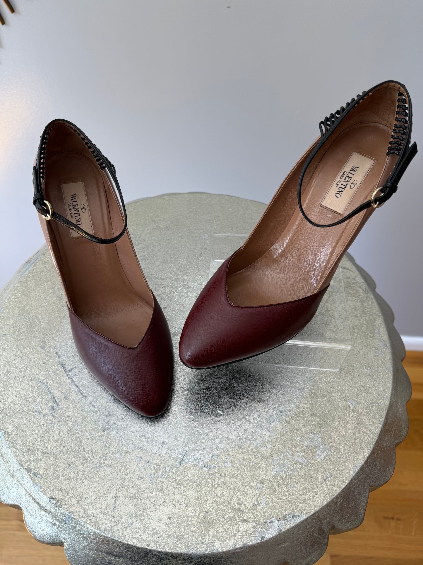 VALENTINO - Burgundy Scarpe Leather D’Orsay Heels