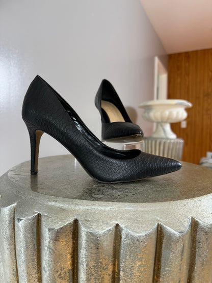 Jessica Simpson - Black Levin Faux Leather Pump