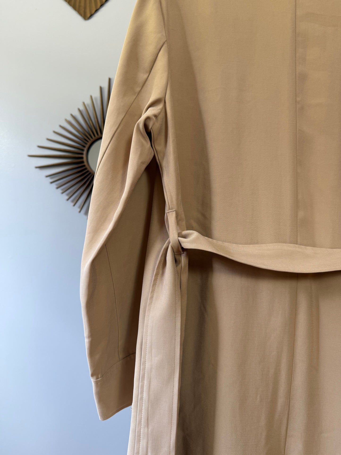 Wonderly - Tan Classic Trench Coat