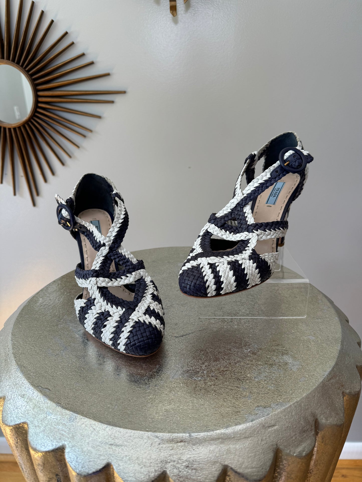 PRADA - White & Blue Spring 2011 Woven Pumps