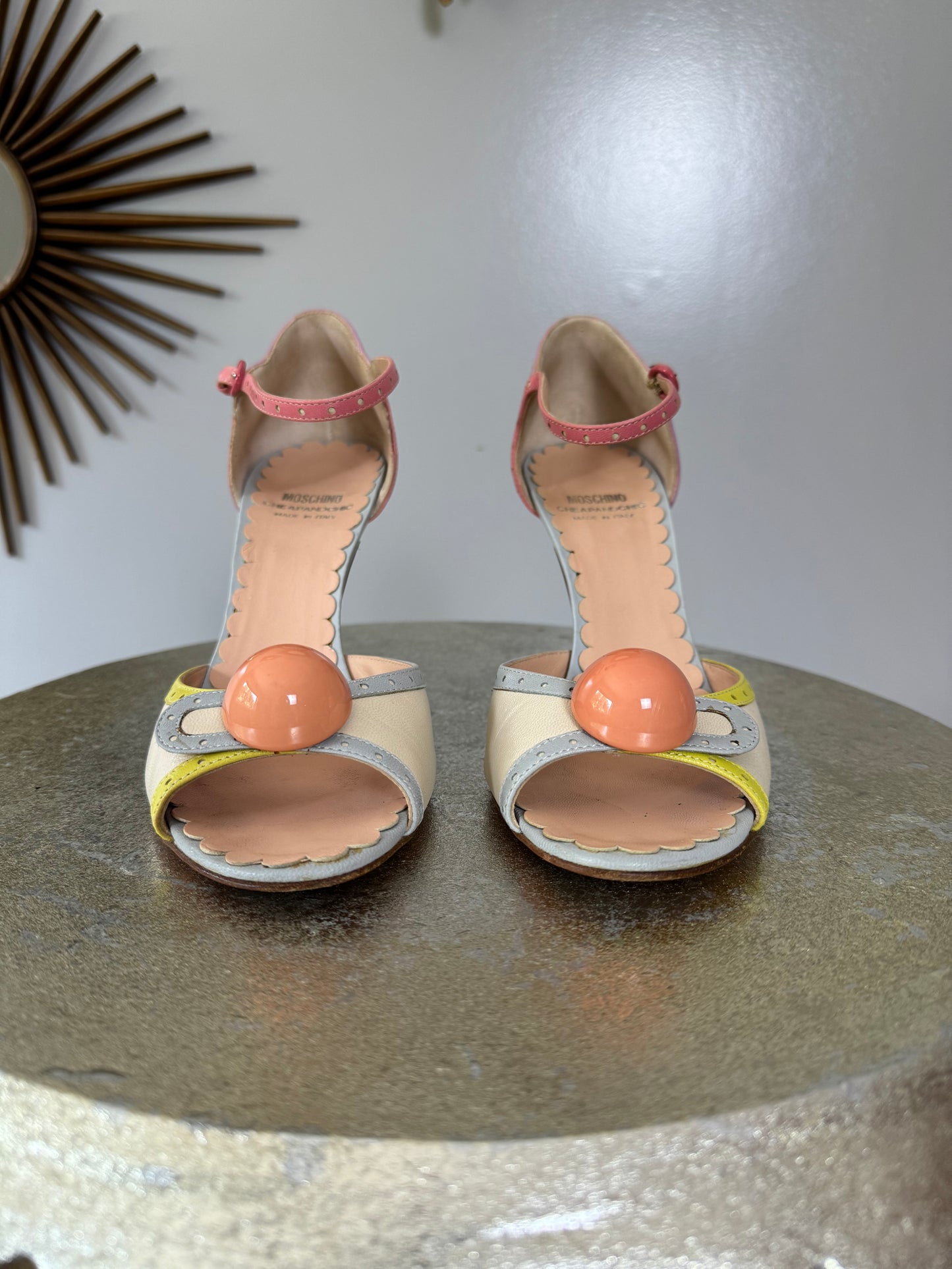 MOSCHINO - Pastel Cheap & Chic Vintage Heels