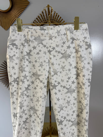 Faded Glory - White Stretch Pants w/ Stars