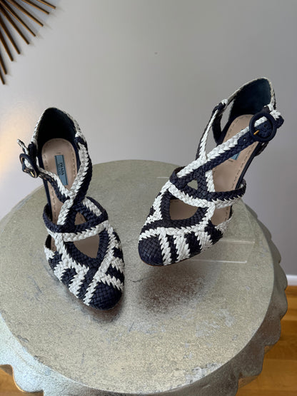 PRADA - White & Blue Spring 2011 Woven Pumps