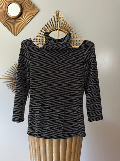 No Boundaries - Black Cold Shoulder Top