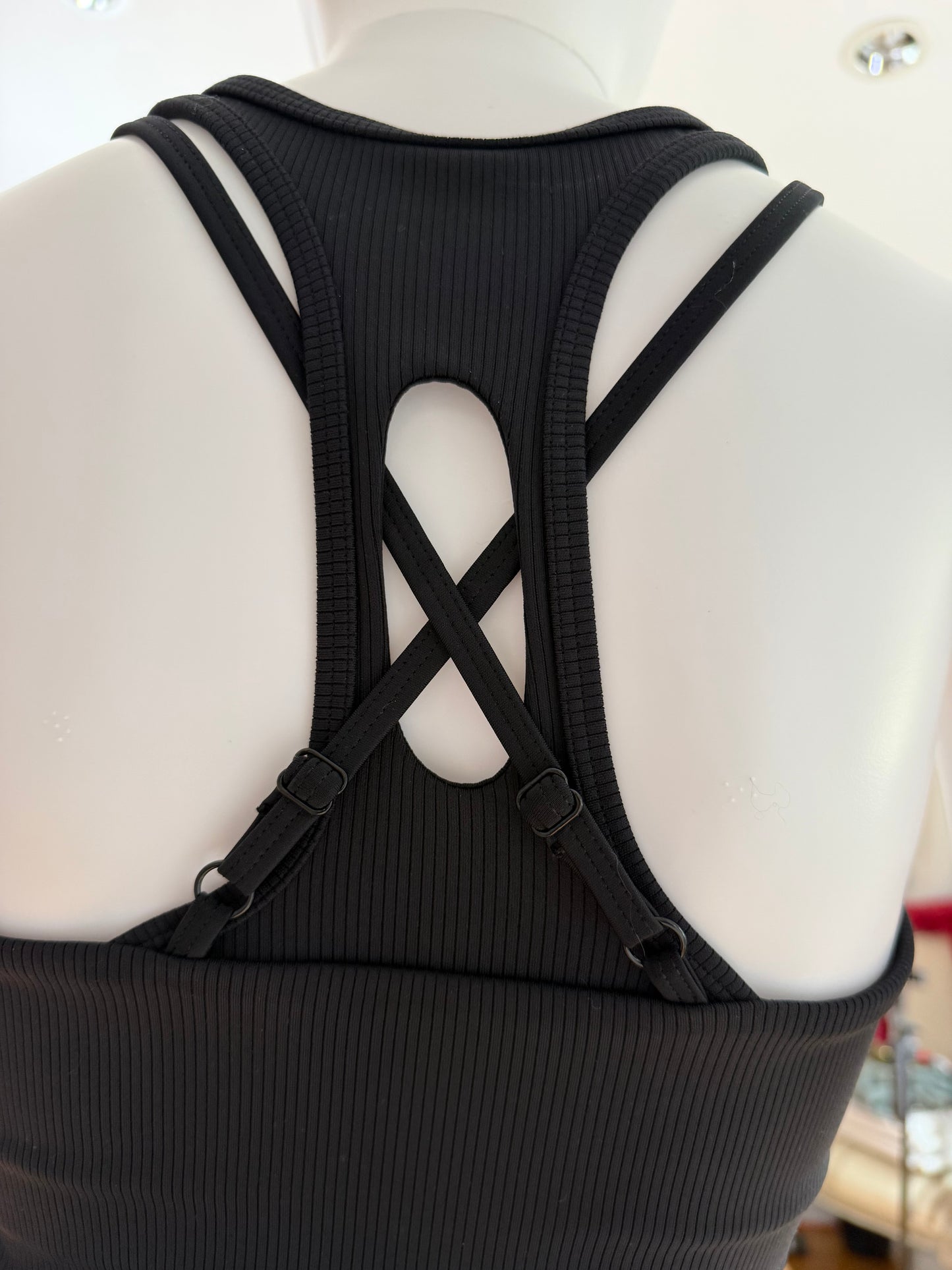 Alo - Black Workout Top