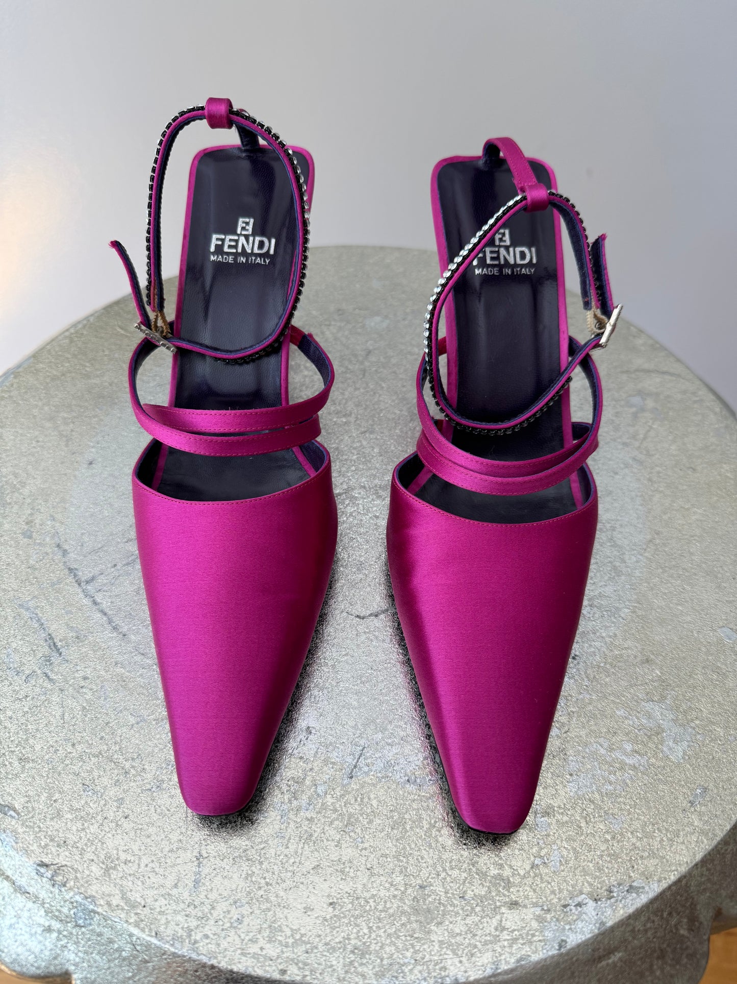 FENDI - Pink Silk Curved Heel Pumps